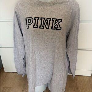 Victoria’s Secret PINK Long Sleeve Shirt Gray Logo Graphic Women’s Medium